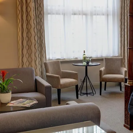 Otel Crown & Mitre Carlisle (Cumbria)