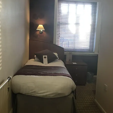 Otel Crown & Mitre Carlisle (Cumbria)