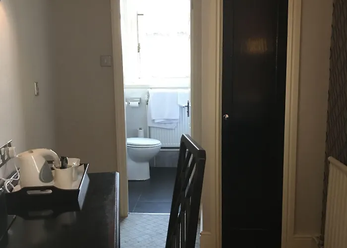 Crown & Mitre 3* Carlisle (Cumbria)